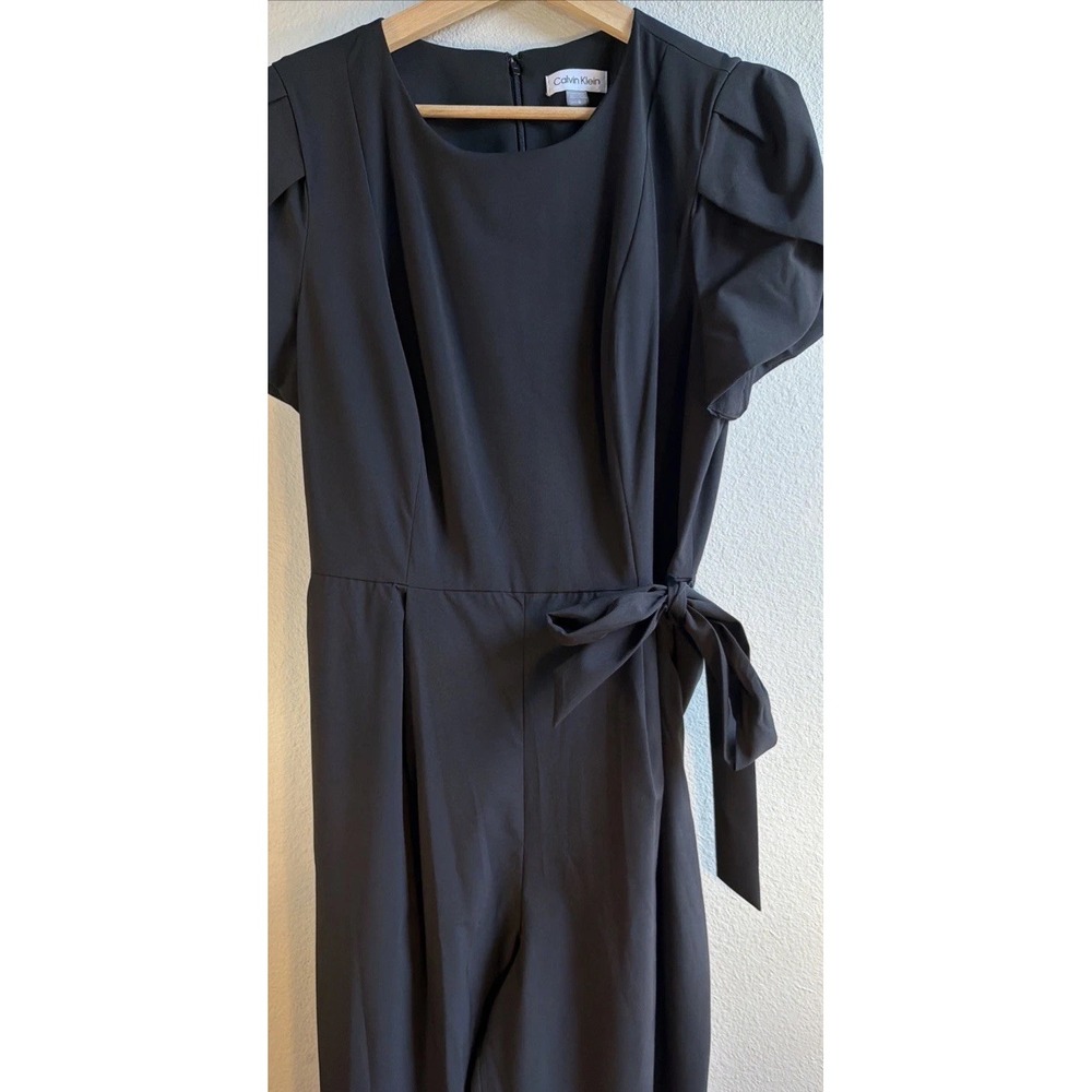 NWT CALVIN KLEIN TULIP SLEEVE CROPPED JUMPSUIT, BLACK , SIZE 16